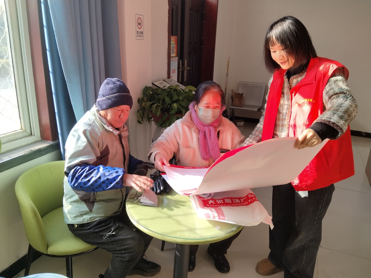 抵制網絡謠言，建設平安社區(qū)！九里山街道網絡辟謠“進社區(qū)”……