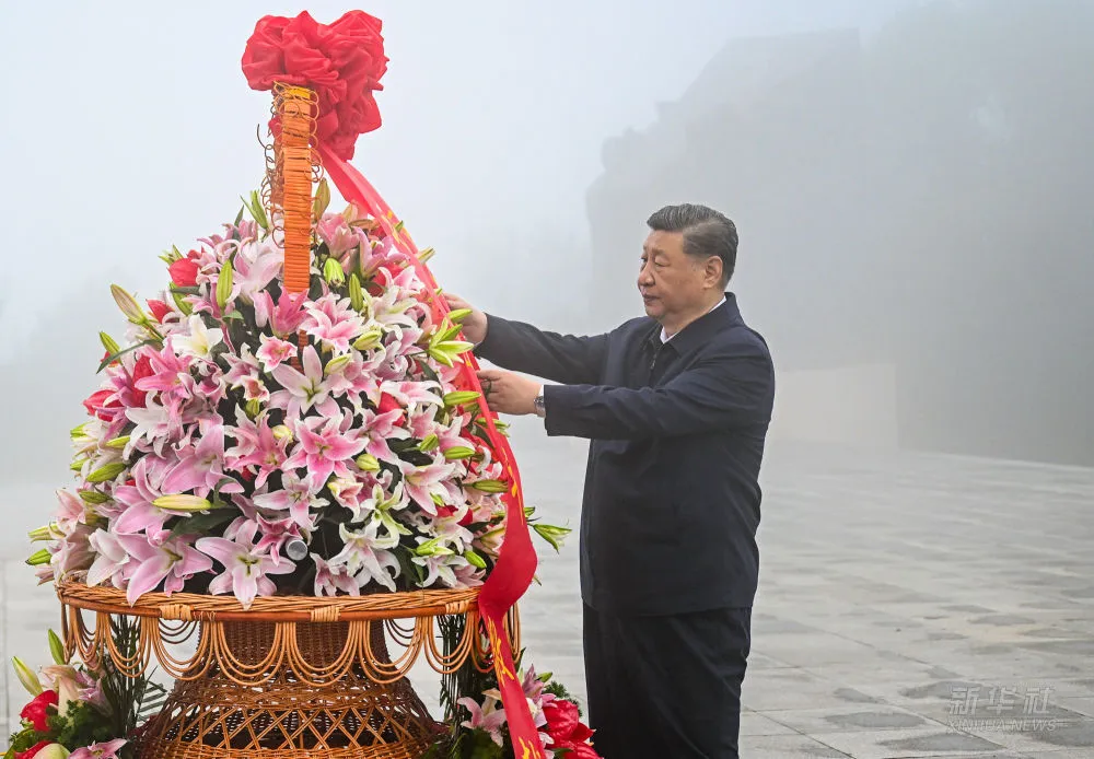 习近平：做一个堂堂正正、光荣自豪的中国人