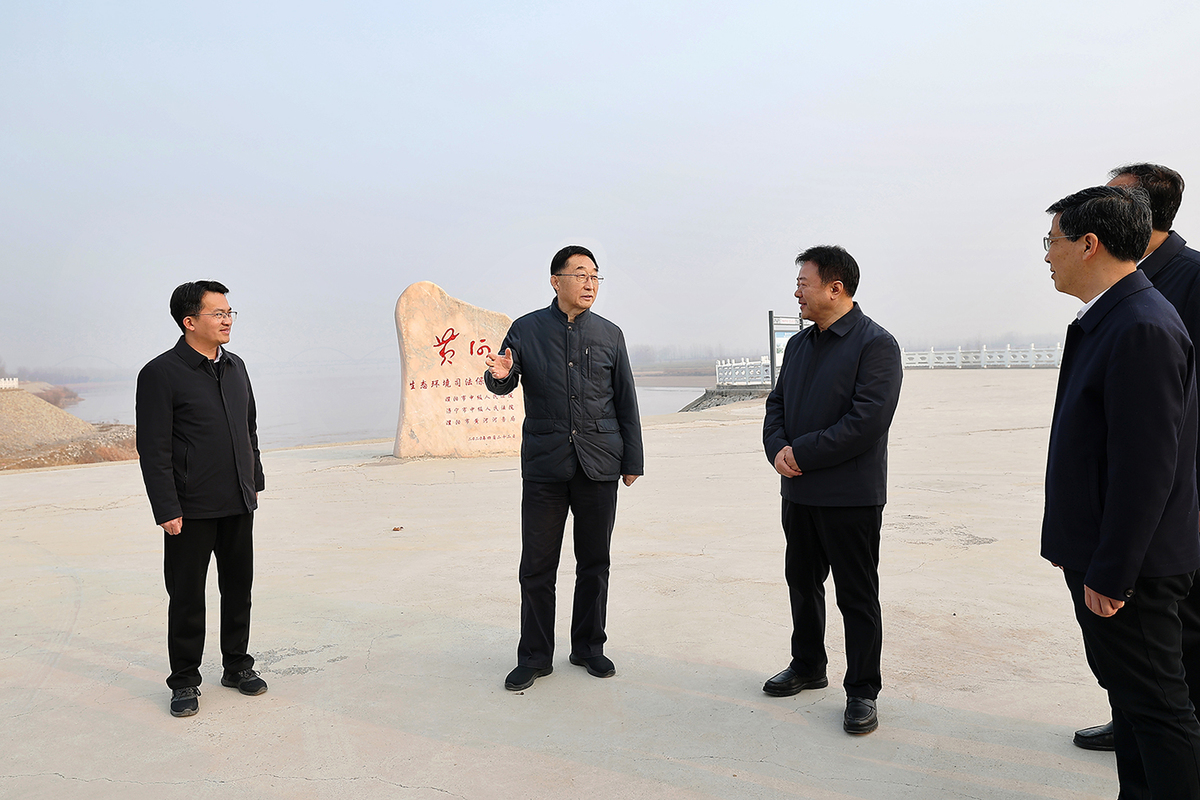 刘宁到濮阳台前县华龙区调研推动工作并看望基层干部群众时强调：用心用情用力保障和改善民生 让广大人民群众共享发展成果