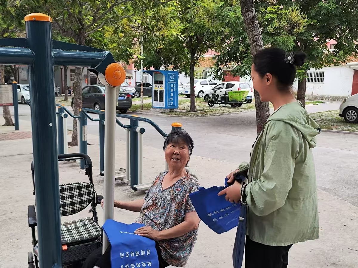 中站区委网信办开展“网络安全进乡村”主题宣传活动
