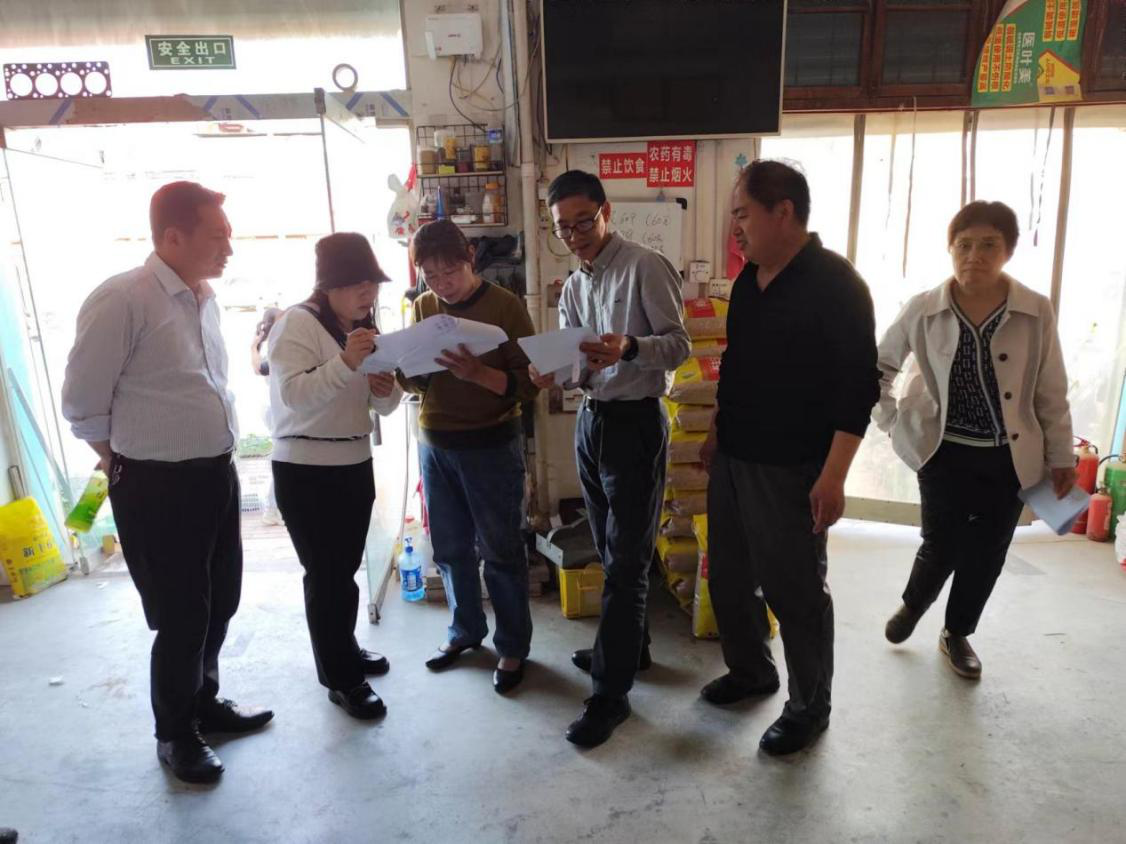 范县网信办联合多部门开展“e路护企  清朗有我”涉企网络侵权举报宣传活动
