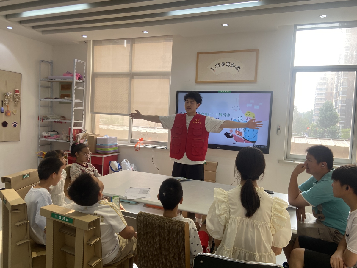 【e起辟谣 豫你同行】郑州上街区开展“法润童心助成长 共织网络安全网”主题宣传活动