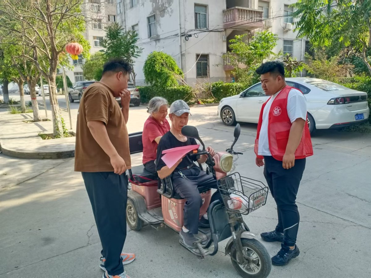 高新区李万街道：多举措开展网络辟谣宣传活动