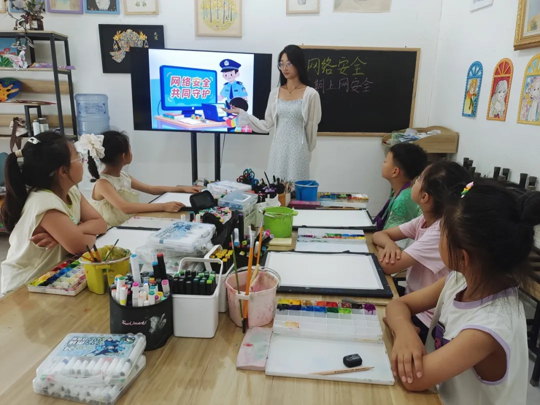 三门峡：网络清朗助成长 撑起暑期“保护伞”