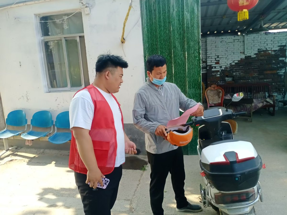 高新区李万街道：多举措开展网络辟谣宣传活动