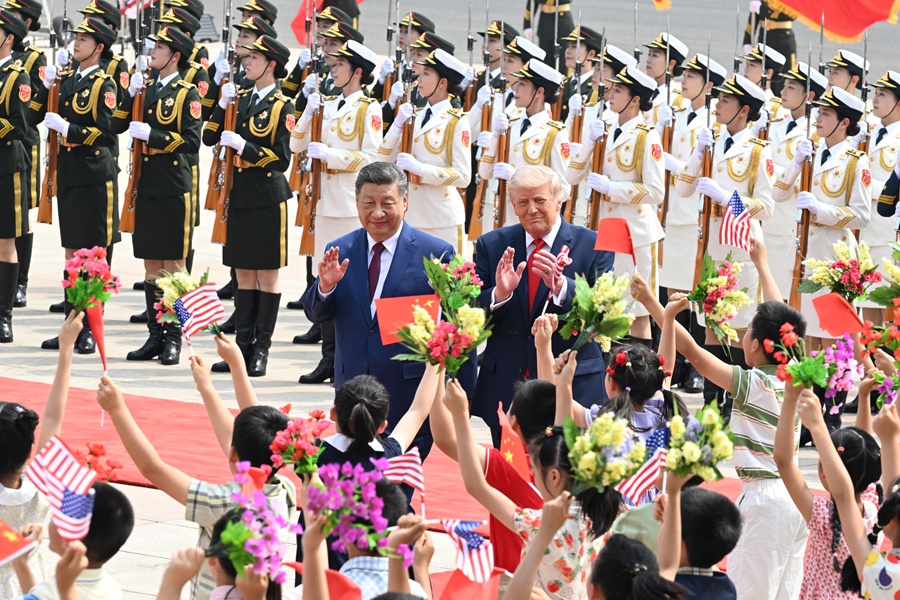 习近平同美国总统特朗普会谈