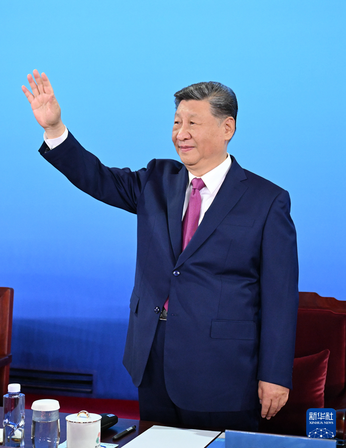 第十五届全国运动会在广东广州隆重开幕 习近平出席开幕式并宣布运动会开幕