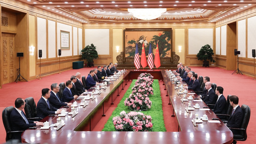 习近平同美国总统特朗普会谈