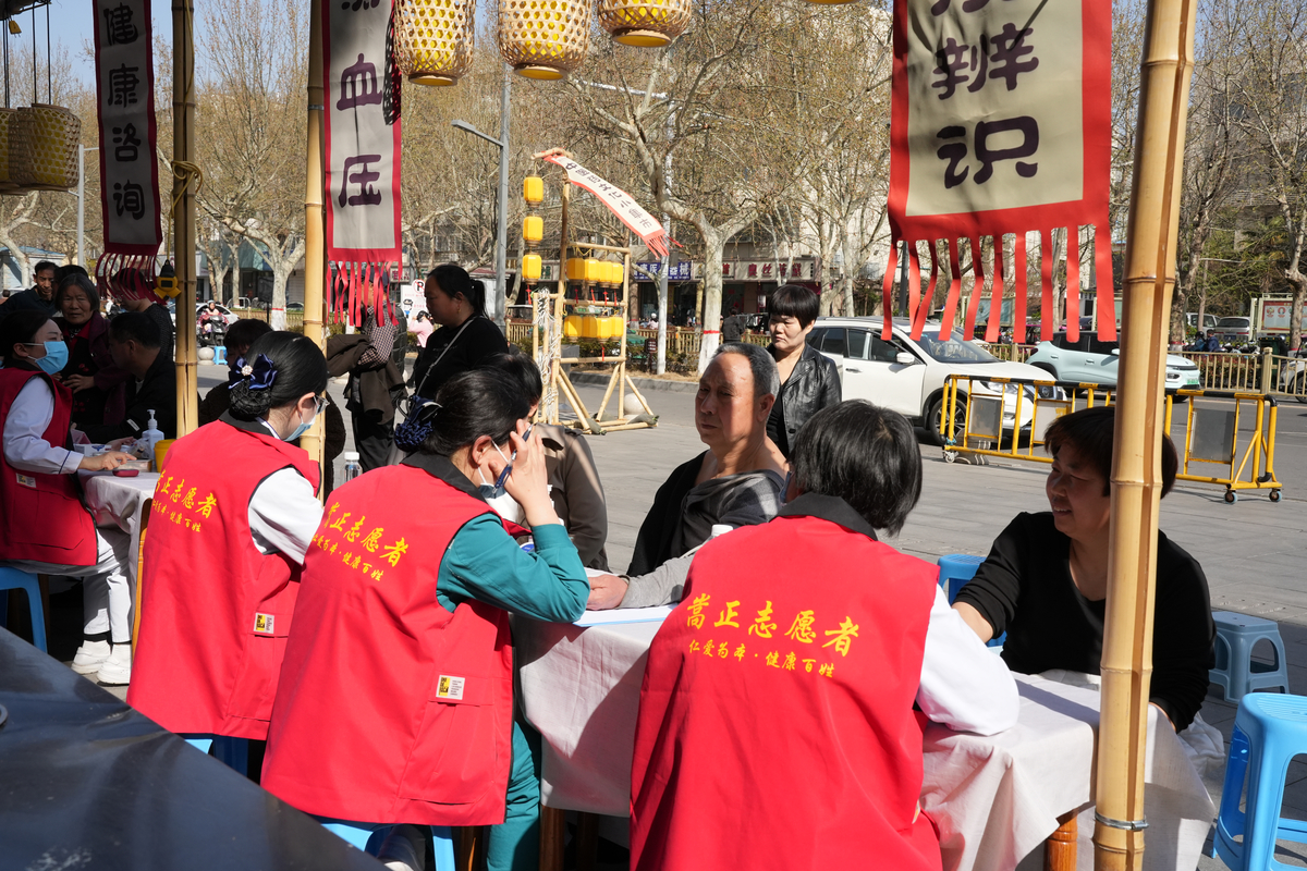 郑州登封市开展“健康科普”主题网络辟谣活动