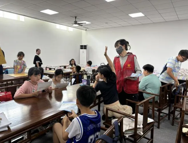 郑州开展“清朗一夏 净网护苗”系列主题宣传活动